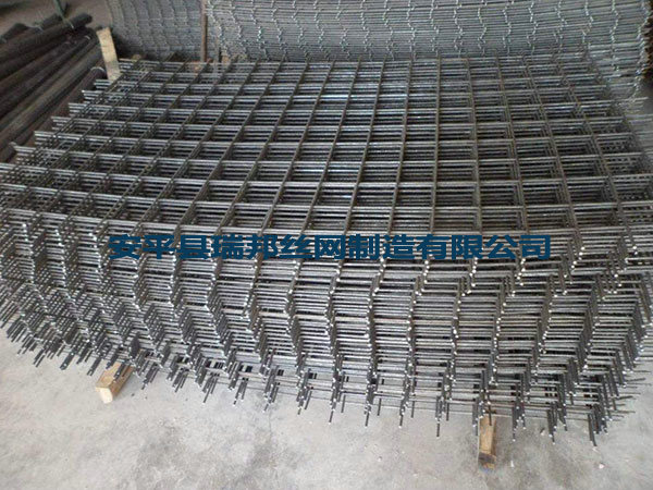 弯边煤矿钢筋网片图片4