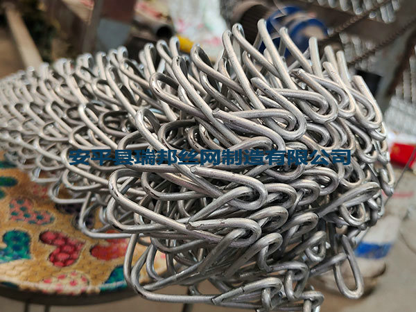 弯边煤矿勾花网图片3