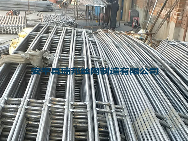 普通钢筋梯子梁/钢筋托梁图片3