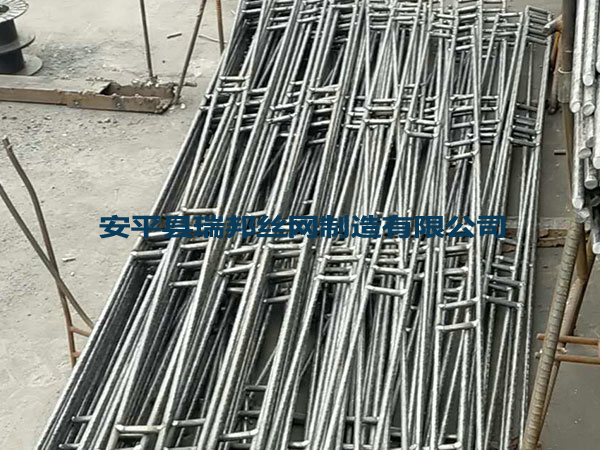 普通钢筋梯子梁/钢筋托梁图片4