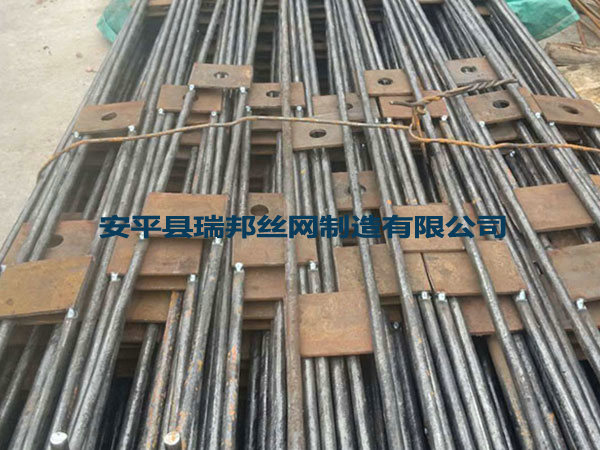 异形钢筋梯/钢筋托梁图片2