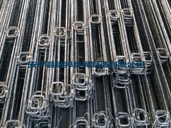 O型钢筋梯/钢筋托梁