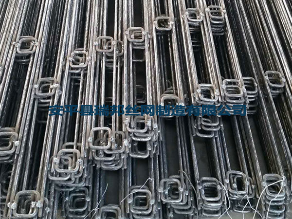 圆形钢筋梯/钢筋托梁图片2