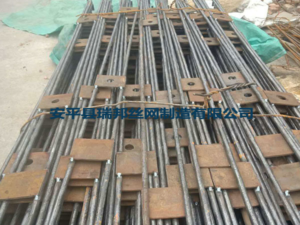 U形钢筋梯/钢筋托梁图片2